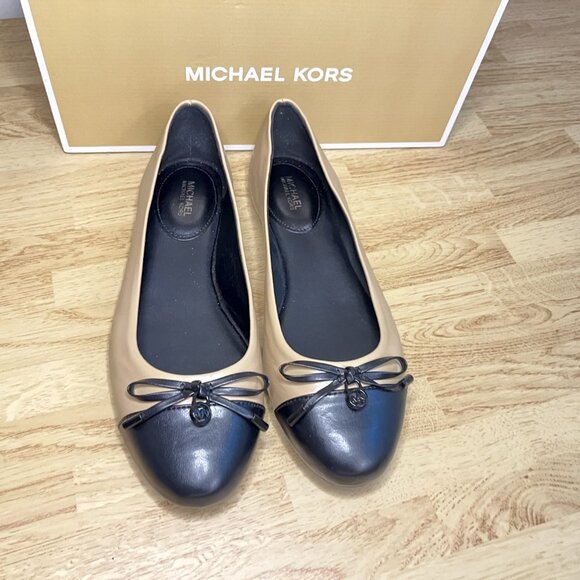 NWT Michael Kors Melody Toe Cap Ballet Flats Size 9 Black and Tan - Picture 3 of 8